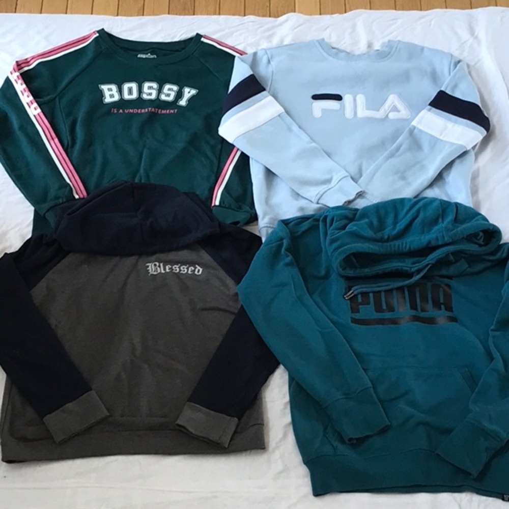 Women’s Size Small (S) Sweatshirt BUNDLE!